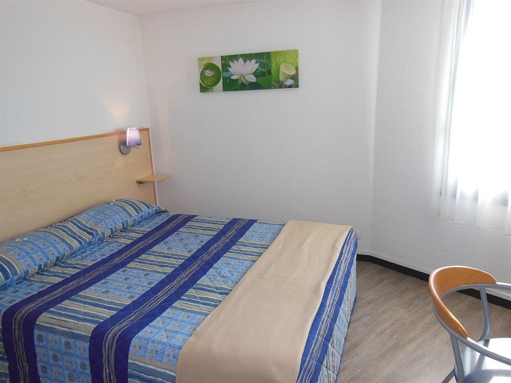 Ibis Budget La Rochelle Puilboreau Exterior photo