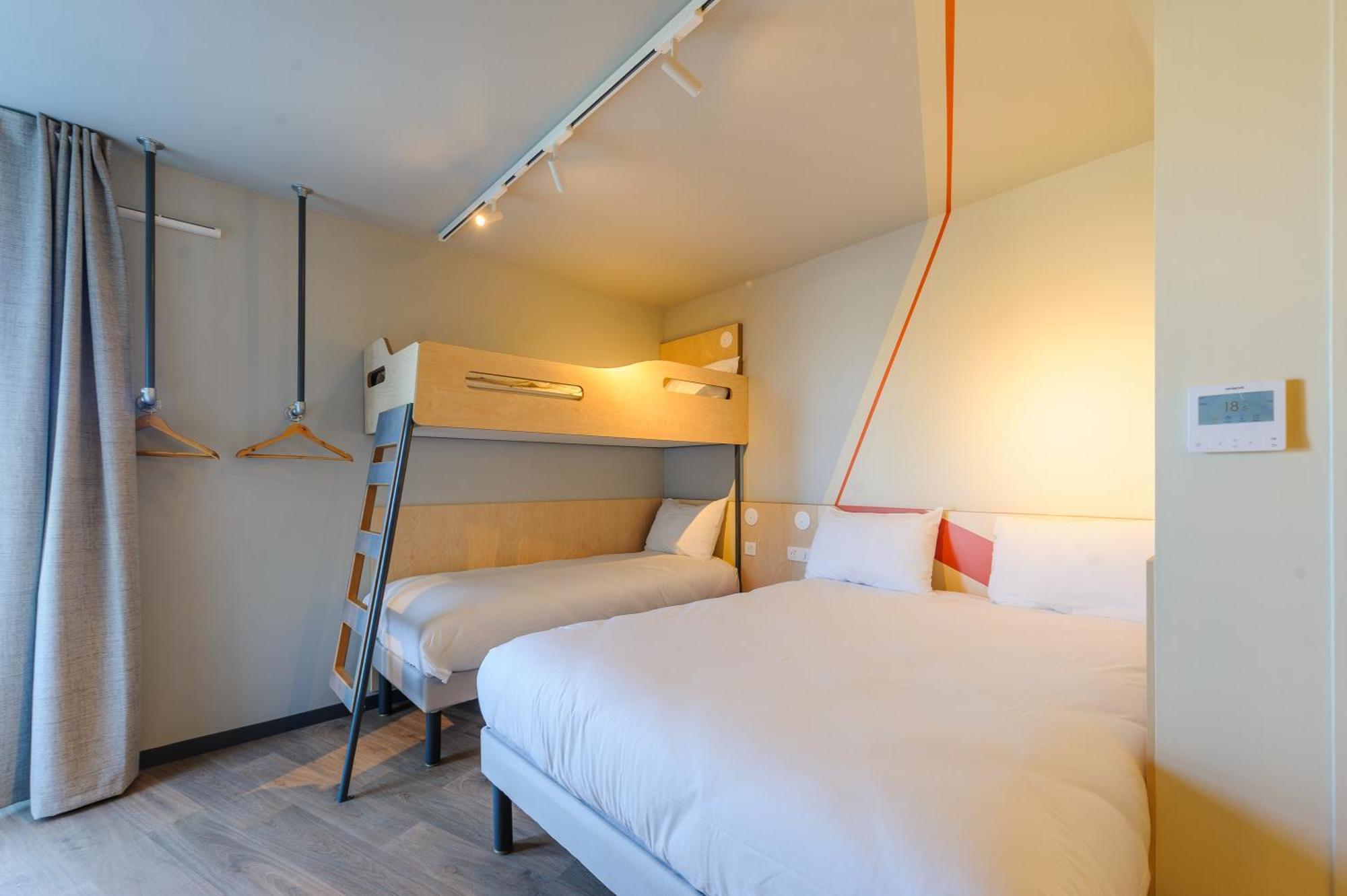 Ibis Budget La Rochelle Puilboreau Exterior photo