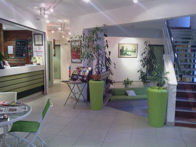 Ibis Budget La Rochelle Puilboreau Exterior photo