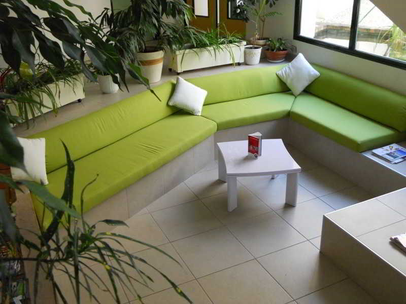 Ibis Budget La Rochelle Puilboreau Exterior photo