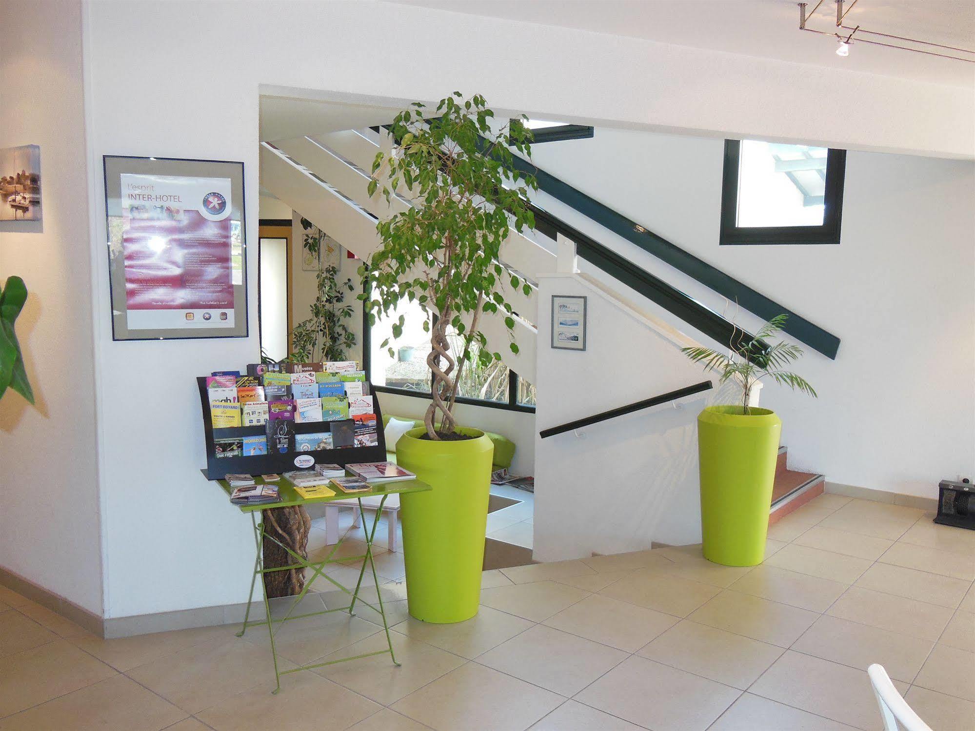 Ibis Budget La Rochelle Puilboreau Exterior photo