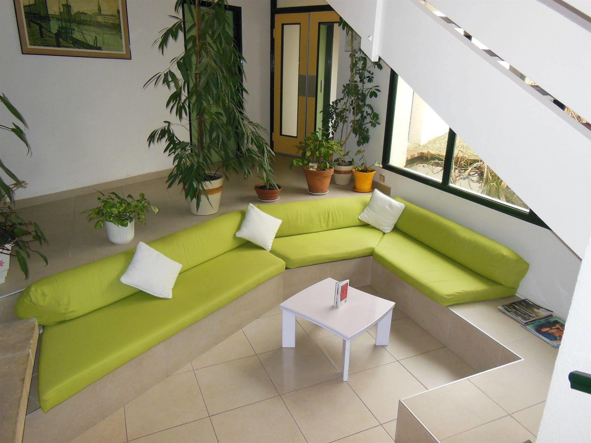 Ibis Budget La Rochelle Puilboreau Exterior photo