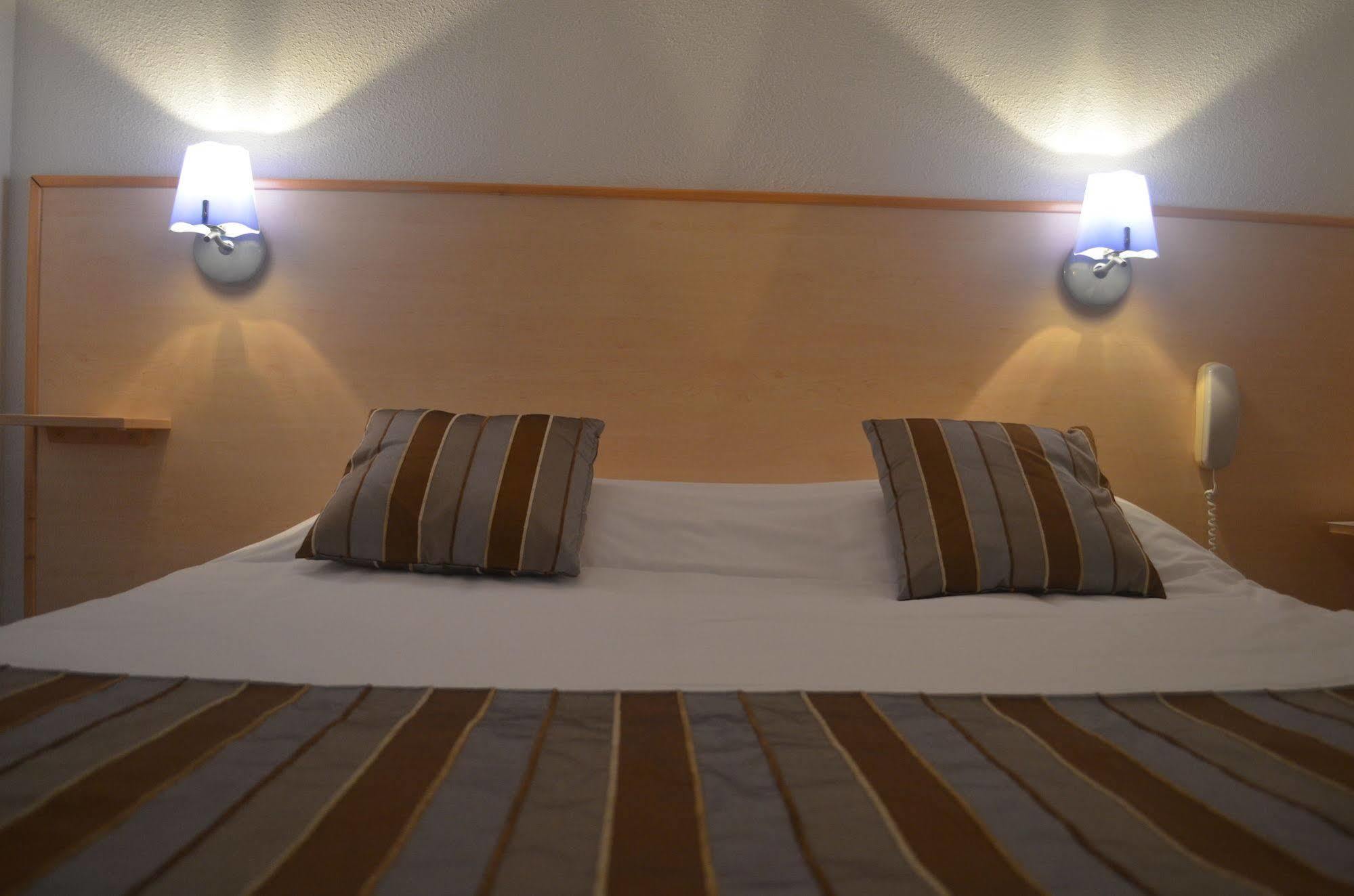 Ibis Budget La Rochelle Puilboreau Exterior photo