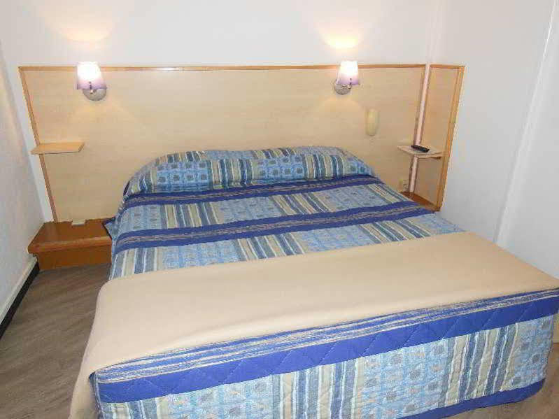 Ibis Budget La Rochelle Puilboreau Exterior photo